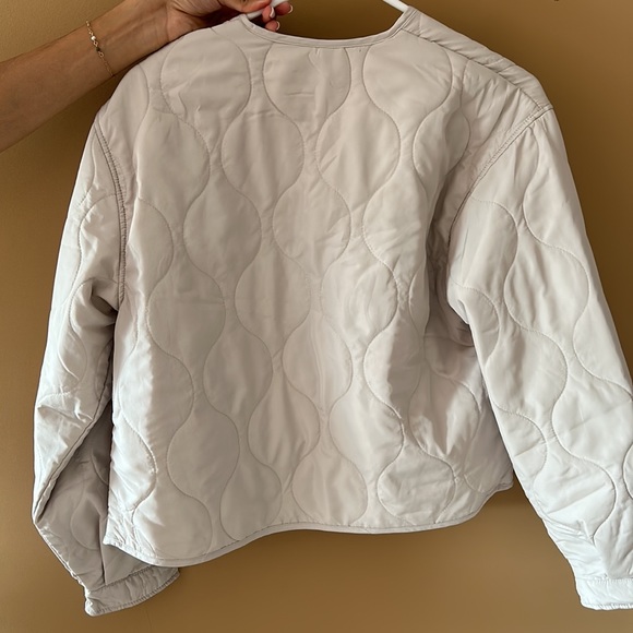 H&M summer/Spring jacket - Picture 2 of 3